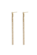 Elegante Hängeohrringe aus Edelstahl mit Kette, perfekt für festliche Anlässe und Partys. Luxuriöse Damenschmuckserie.