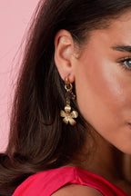 Elegant Gold Dangle Earrings for Everyday Wear