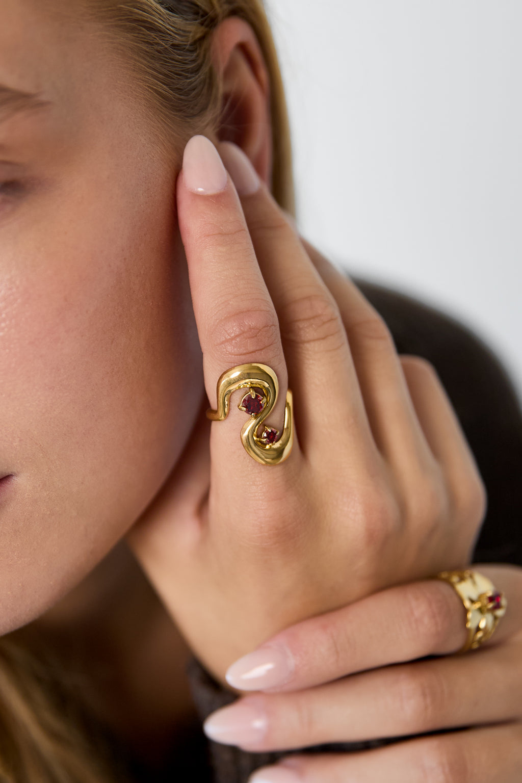 Statement-Ringe aus Edelstahl, unregelmäßige Form, lässig-schlichte Serie, Damenschmuck